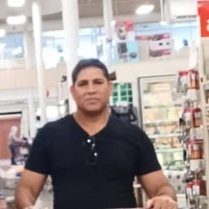 Meet your Posher, Roberto